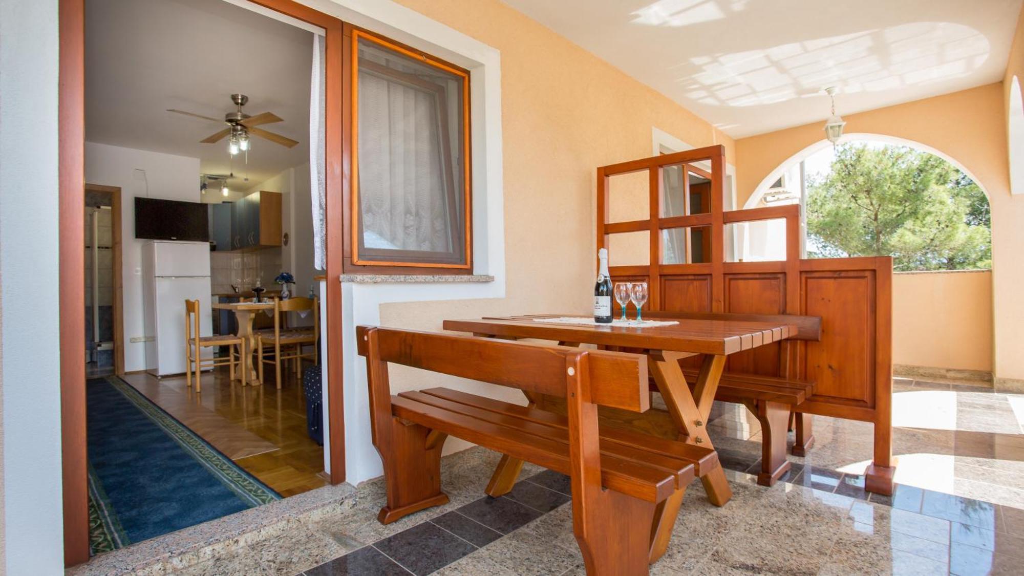 Apartment Branko Šilo Zimmer foto